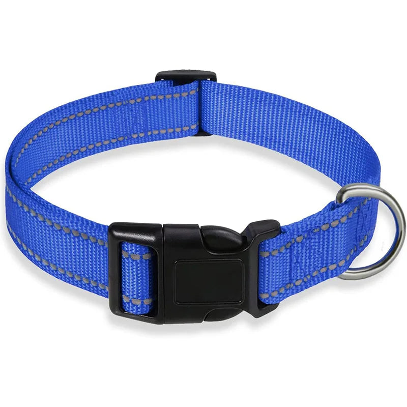 collier en Nylon / anneau acier / attache plastique .